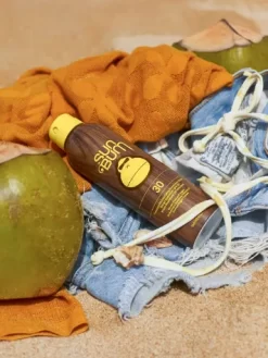 Sun Bum Original SPF 30 170 G Sunscreen -Catch The Wave Surfing OriginalSPF30170gSunscreen 3