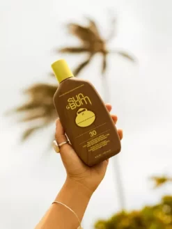 Sun Bum Original SPF 30 237 Ml Sunscreen -Catch The Wave Surfing OriginalSPF30237mlSunscreen 2